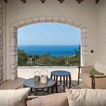 Horizon Retreat