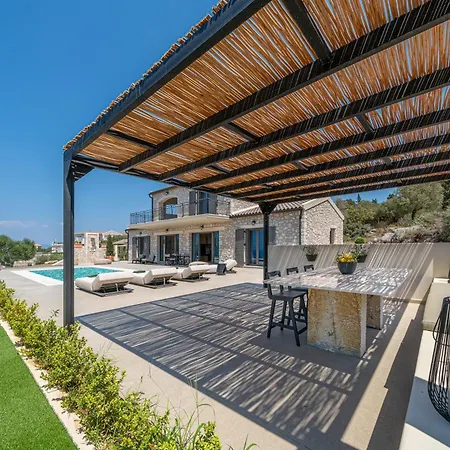 فيلة Horizon Retreat Agriliás