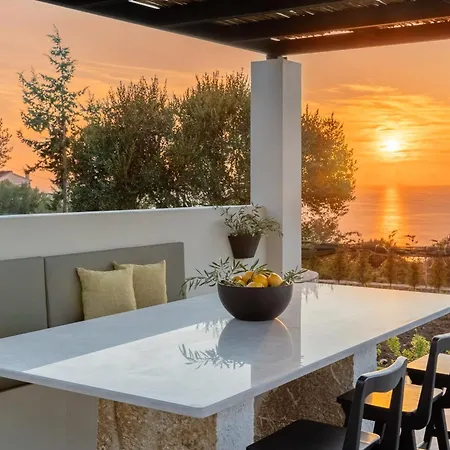 Horizon Retreat Willa